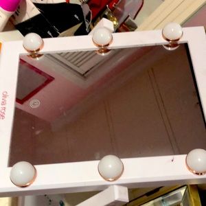 A small Mirror with light